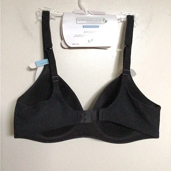 Hanes Ultimate T-Shirt Soft Wire-free Bra - Picture 3 of 3
